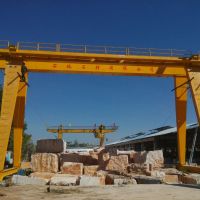 枝江市雙主梁門式起重機(jī)，行車，行吊，天車，龍門吊大全