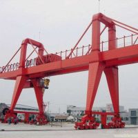 丹陽門式起重機。龍門吊