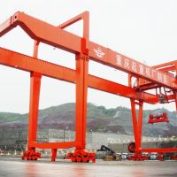 河南大方起重機集裝箱門機