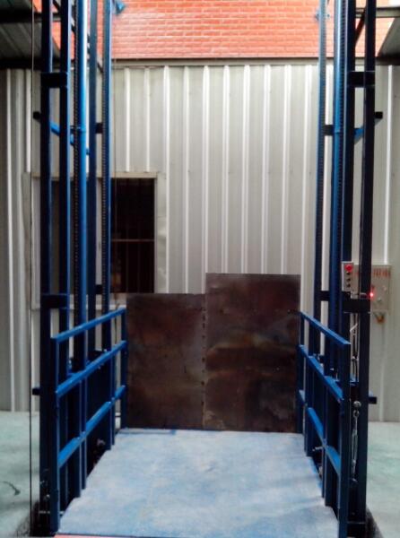 南通載重2噸升降貨梯