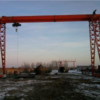 ?？陂T式起重機維保業務