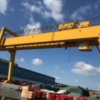 大連門式起重機