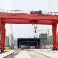 深圳抓斗門式起重機